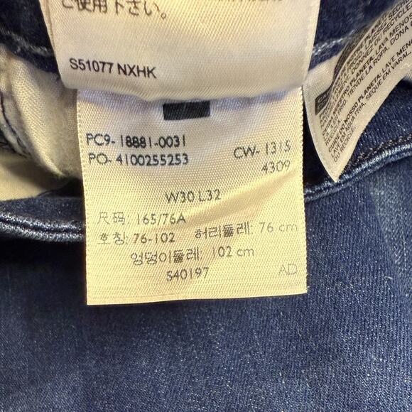 Levi's 711 Skinny Jeans Womens Size 30 Denim Blue 5-Pocket Design Mid Rise - Picture 8 of 8